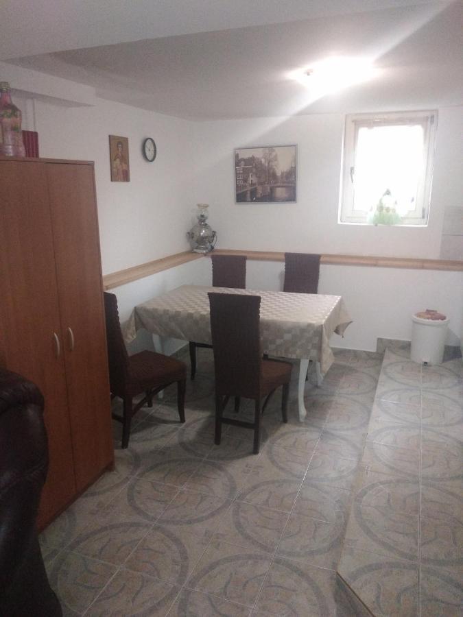 Goksi Apartment Subotica Esterno foto